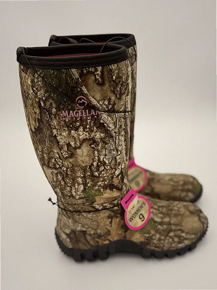Magellan Outdoors Camouflage Knee High Non-Slip Rain Boots Rubber Women's Size 9