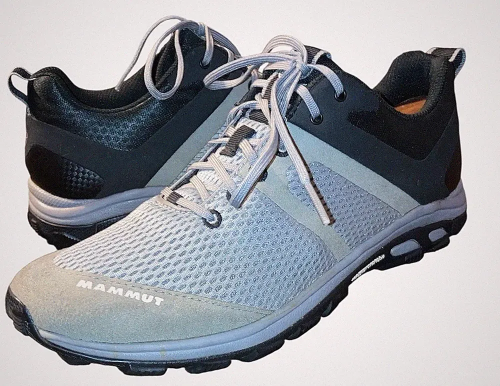 Mammut Cruise Low Approach Trail Hiking Shoes Woman’s Size 8.5 US