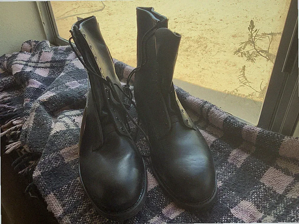Man’s combat boots