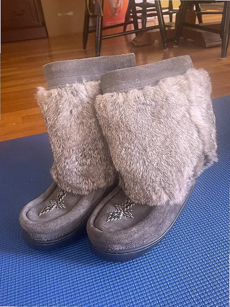 Manitoba Waterproof Half Mukluk Boots Womens Fur Lined Pre-owned Size 6.5