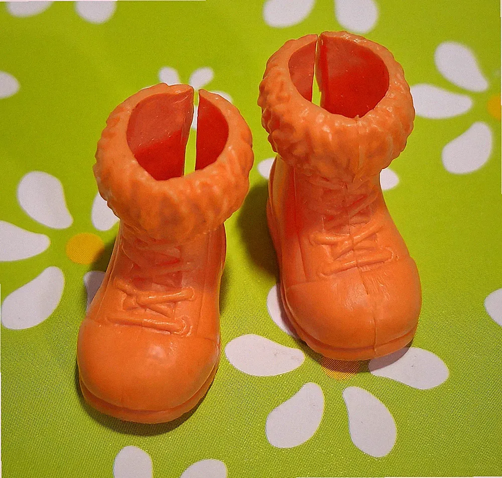 MATTEL for KELLY / CHELSEA DOLLS ~ ORANGE WINTER SNOW HIKING RAIN BOOTS ~ NEW