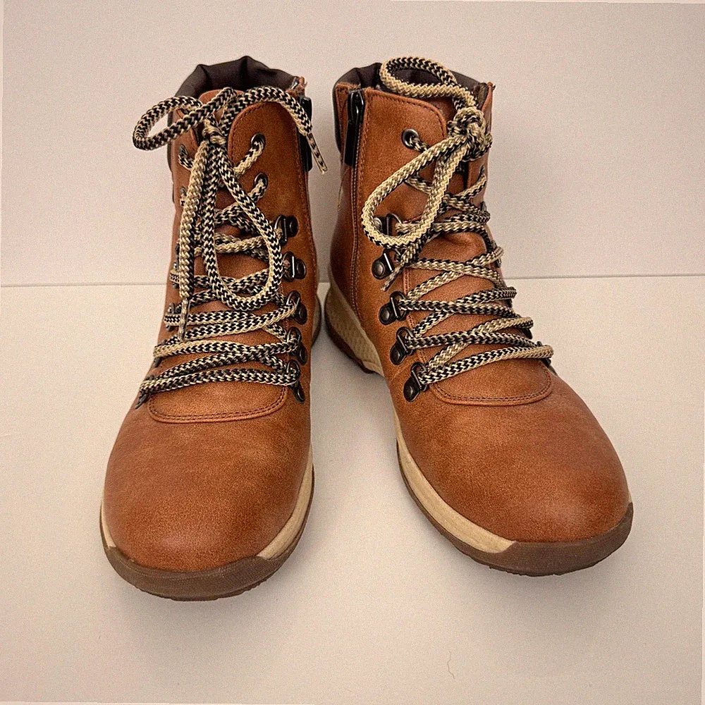 Maurices Womens Riley Adventure Ankle Boot Size 7.5 Wedge Vegan Hiking Cognac