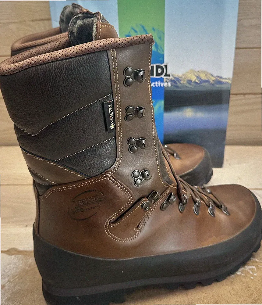 Meindl Comfort Fit Extreme Hiker Outdoor Hiking Hunting Uninsulated Boots 5611