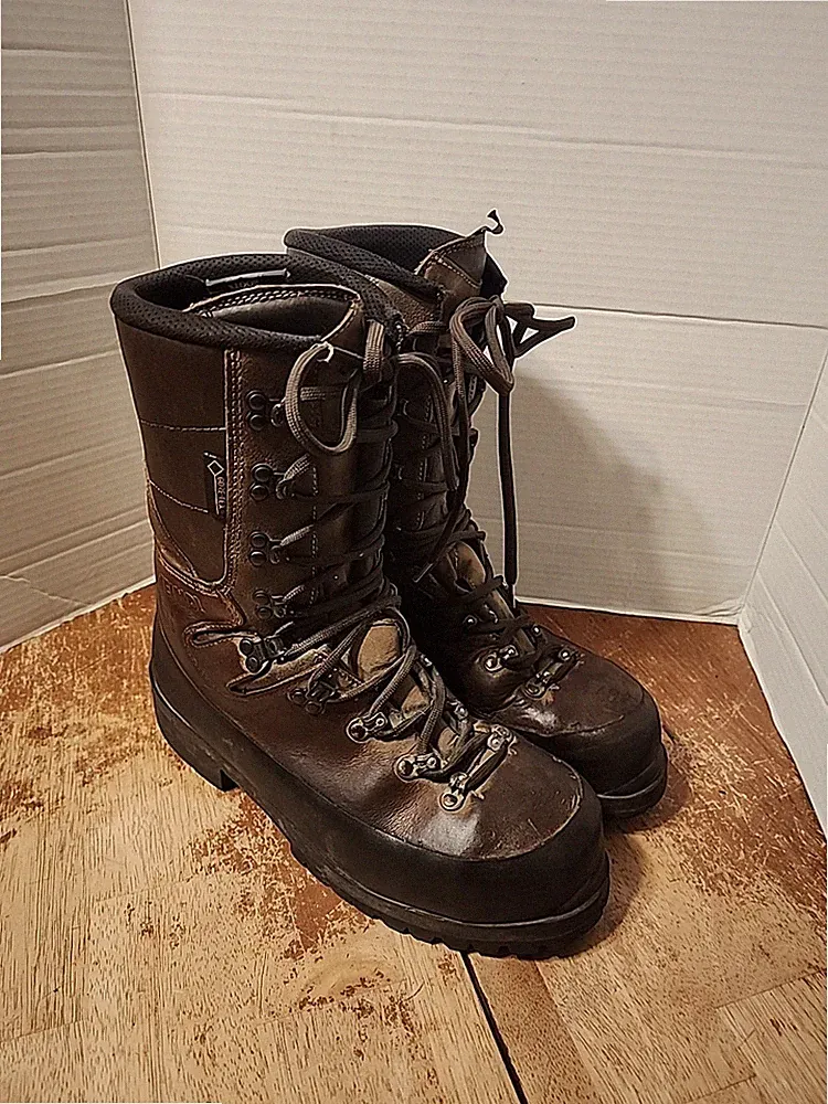 Meindl Eureka ST Extreme Outdoor Hiking Hunting Insulated Boots 5046-55 Size 11