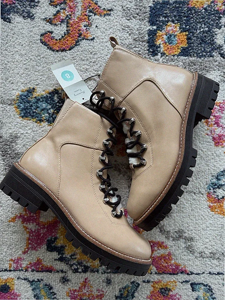Memory Foam A New Day Leighton Taupe Women’s Hiking Boots Faux Fur NWT Size 8