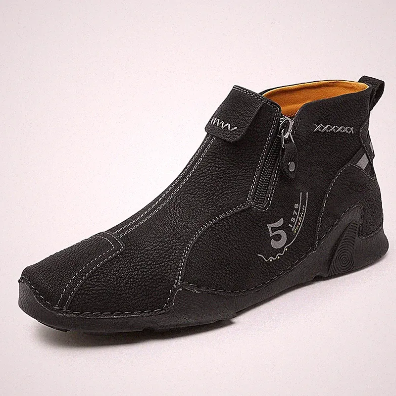Men Hiking Shoes Mountaineering Handmade Wear-resistant Casual Ankle Boots Black