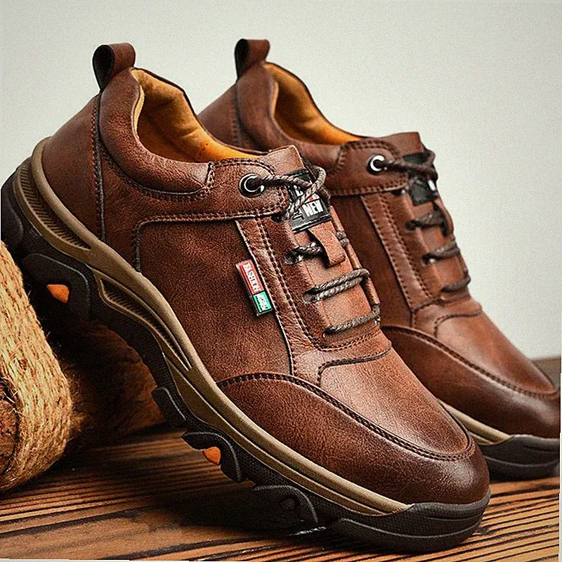Men's Faux Leather Hiking Casual Shoes Lace Up Round Toe Formal Retro Oversize
