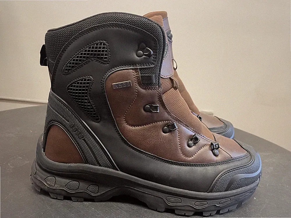 Men's Hiking Outdoor Boots Size 11.5