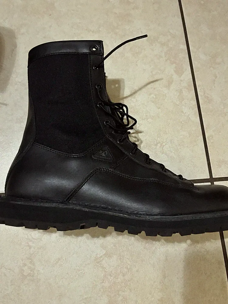 Men’s Rocky Boots, Never Worn, Waterproof, Vibram Sole 2080 Size 12