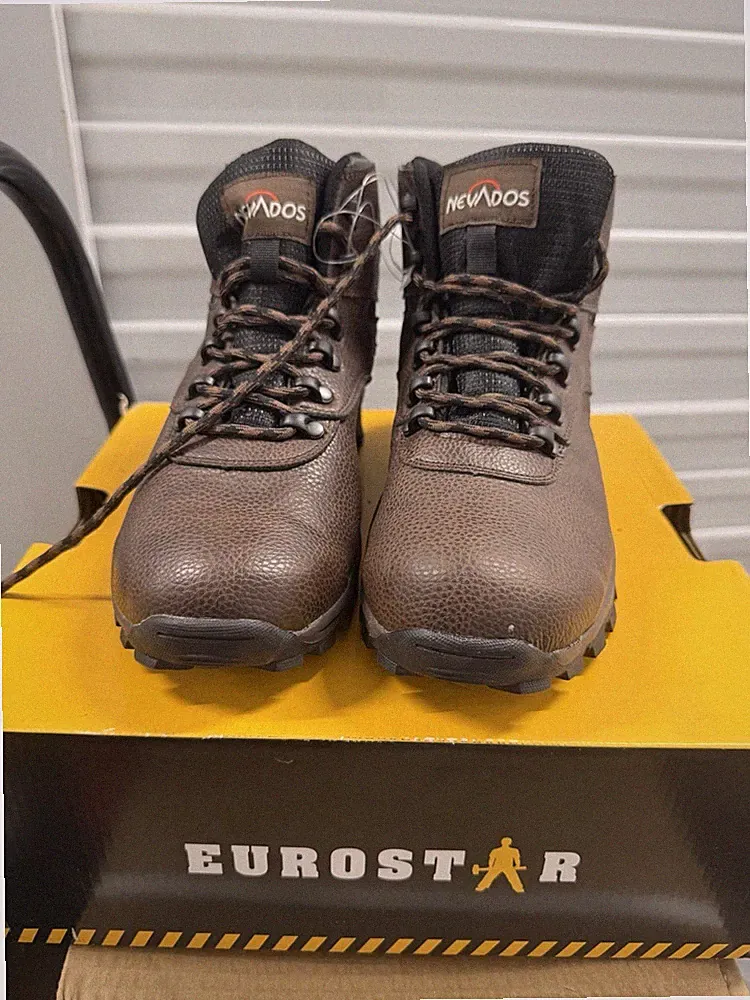 Men's Size 10 Nevados Mid Top Waterproof Brown Leather Hiking Boot