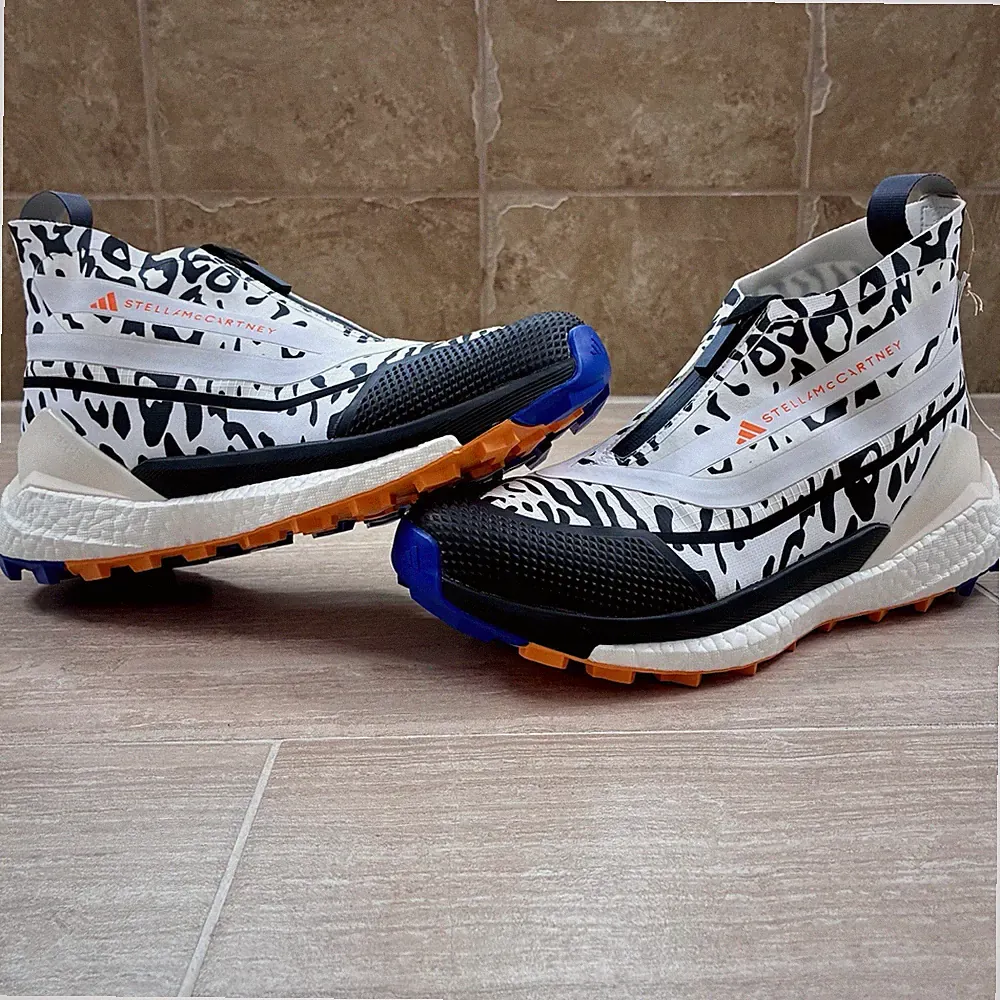 Men’s Size 8.5 adidas SMC x Terrex Free Hiker Gore-Tex ‘White Leopard’ Shoes