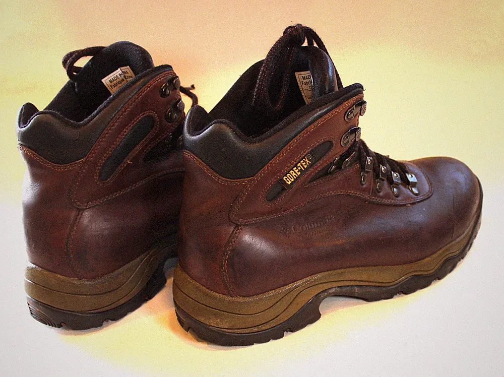 Men’s Waterproof Hiking Boots Size 10 Columbia Leather Insulated Trail Boots