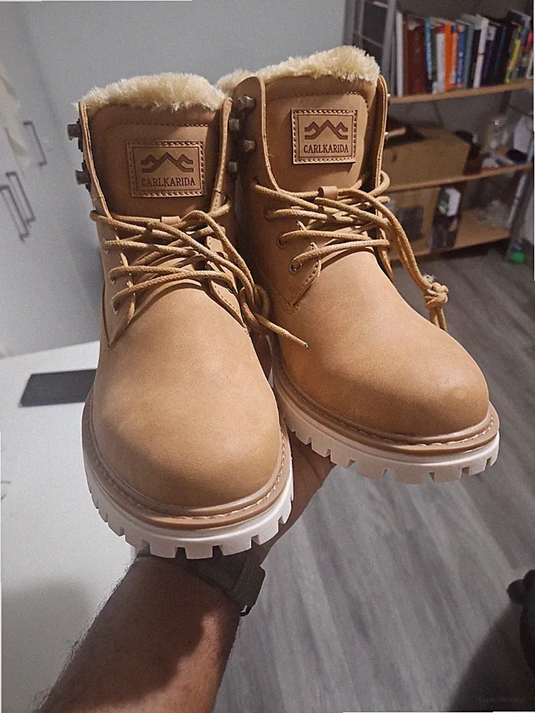 Men’s Winter Boots Size 9 Tan Fur Lined Lace-Up Work Casual Outdoor Boots
