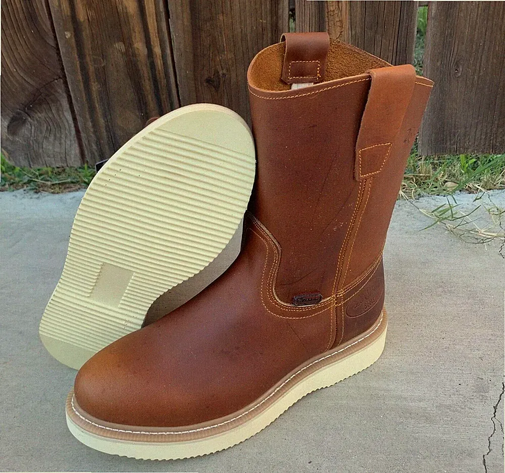 Men's Work Boots light WEIGHT Pull On Leather Color Oak oil water resistant J06