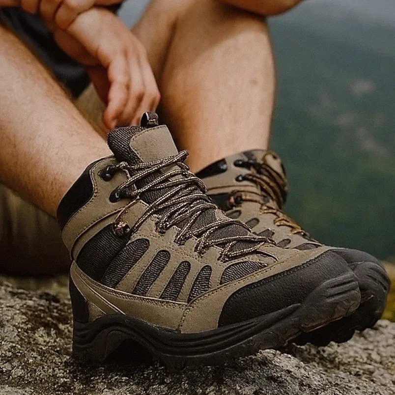 Mens Hiking Boots 9.5 Brown Trail Trek Waterproof Outdoor Shoes All Terrain