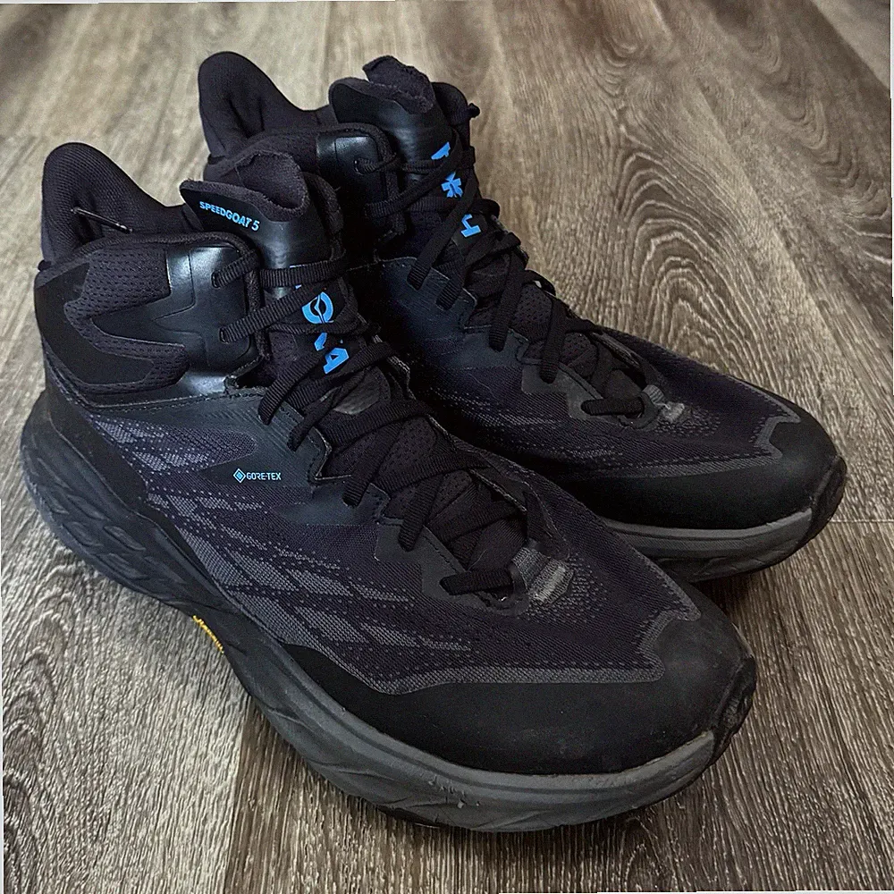 Mens Hoka Speedgoat 5 Mid GTX Gore-Tex Trail Shoes Boots Black Size 12.5D