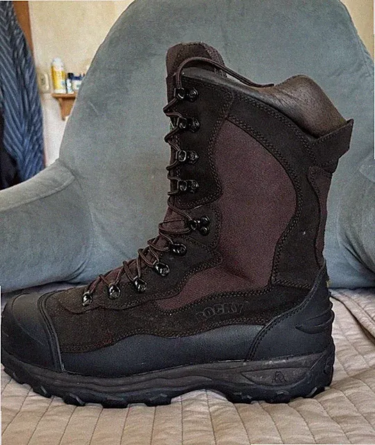 Mens Rocky winter boots size 14 xx wide, brown & black, brand new, never worn