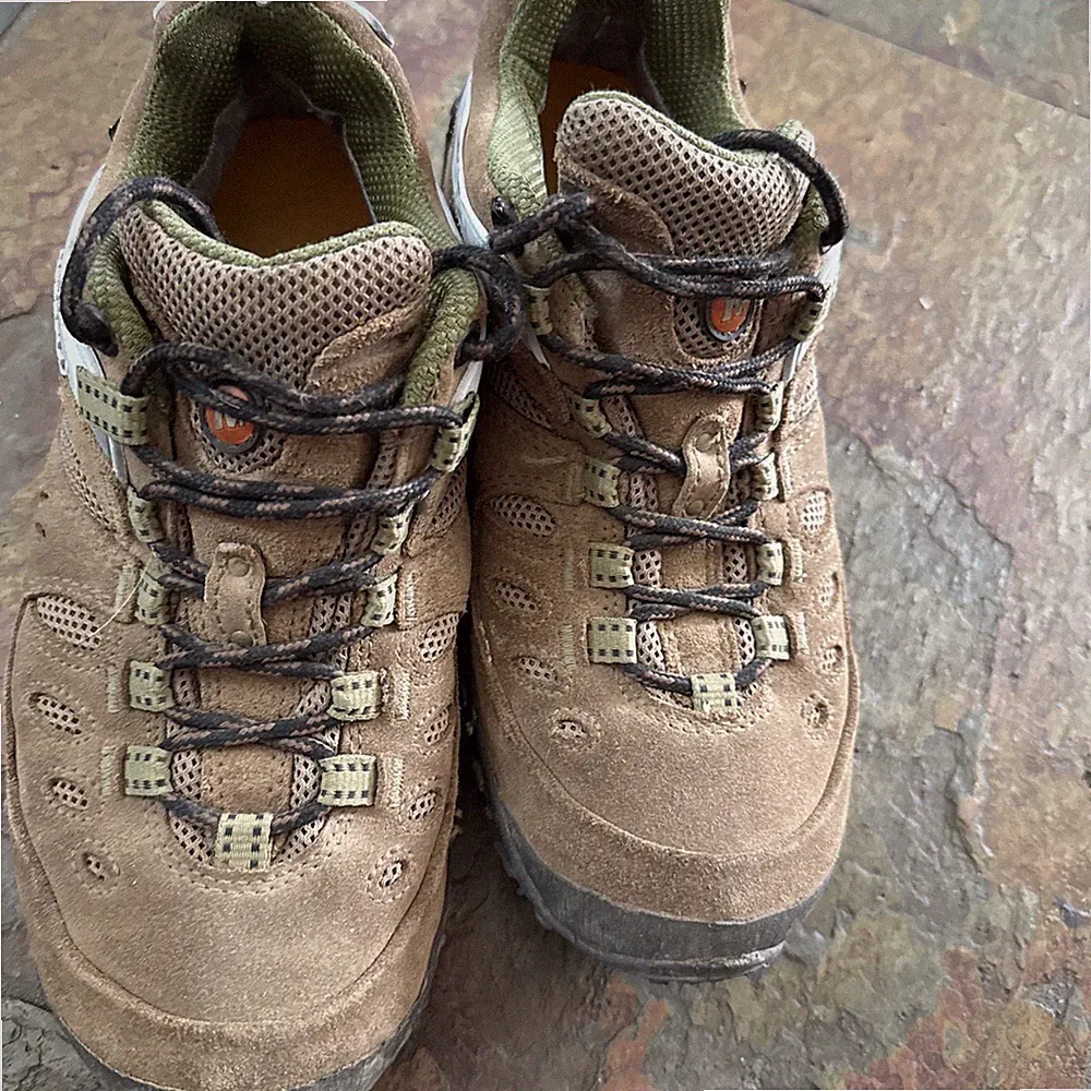 Merrell 7.5 Hiking Shoes Women's Boots Lace From REI. Hiked Half Dome Yosemite