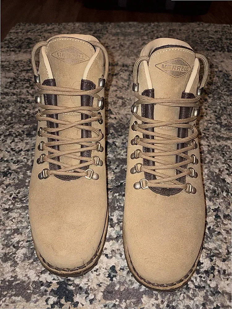 Merrell Beige Men's Hiking Boots Outdoor Trail Shoes Tan Color Durable Footwear