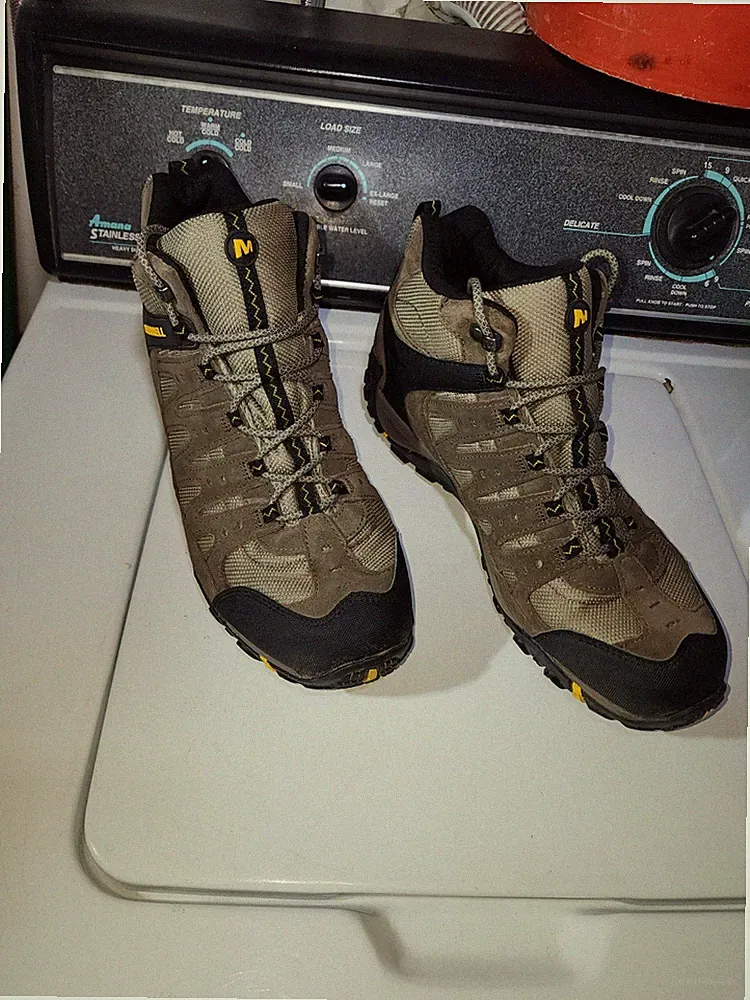 Merrell Boulder Gold Mid Ventilator Waterproof Hiking Boots Men's 12