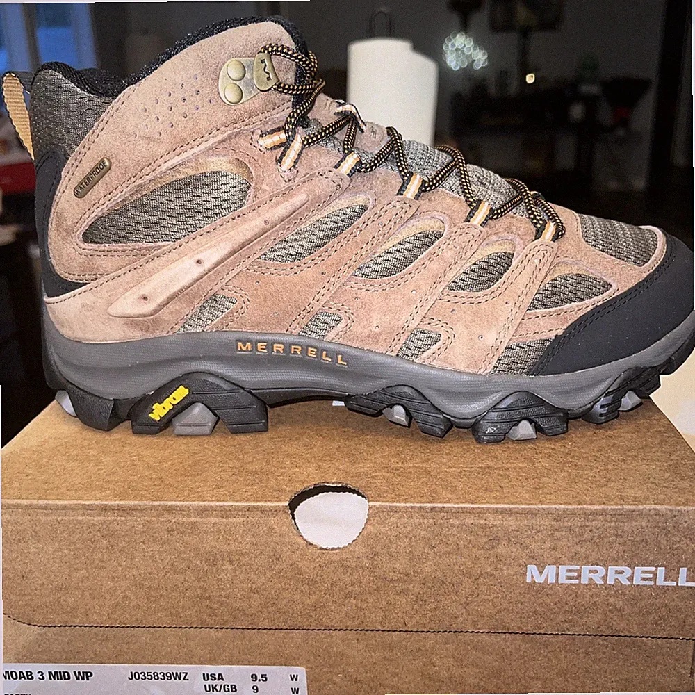 Merrell Moab 3 Mid Waterproof Hiking Boots Earth Brown J035839 Men's Size 9.5