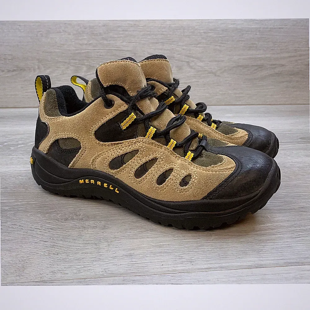 Merrell Reflex Kids Birch Yellow Hiking Boots Youths Size 5 Trail Shoes 10197