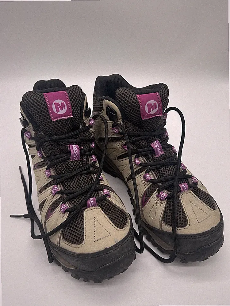 Merrell Women's Brindle Mid Hiking Boots Size 5.5 Tan /Purple Beautiful
