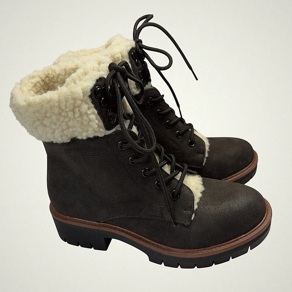 MIA Regis Black Faux Fur Shearling Hiker Boots Lug Sole Ankle Booties Women's 6M