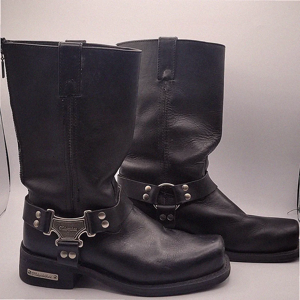 Milwaukee Motorcycle Flat Toe Black Leather Riding Boots Rear Zip Size 11D