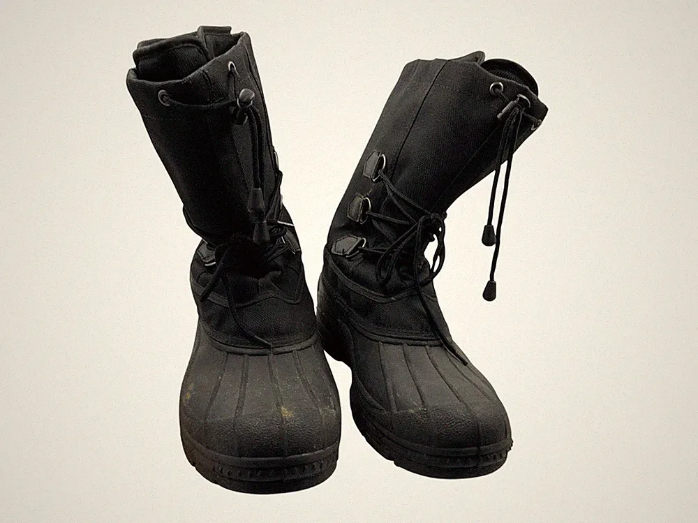 mountaineering boots Size 11 Stock 809207 Itasca Waterproof