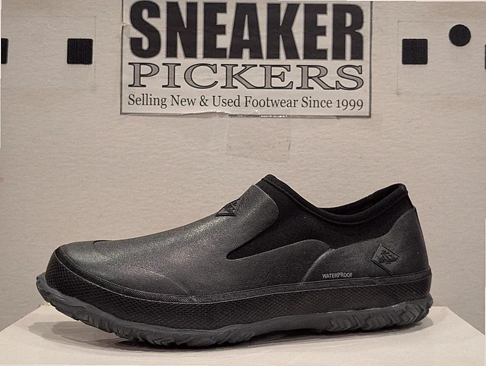Muck Men's Forager Low WaterProof Slip-On Shoes - Size: 10 - Black - FRL-000 NEW
