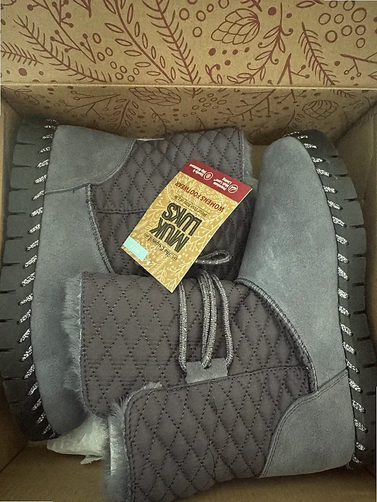 Muk Luks Quilted Faux Fur Lined Lace Up Mid-Calf Snow Boots Gray US 6