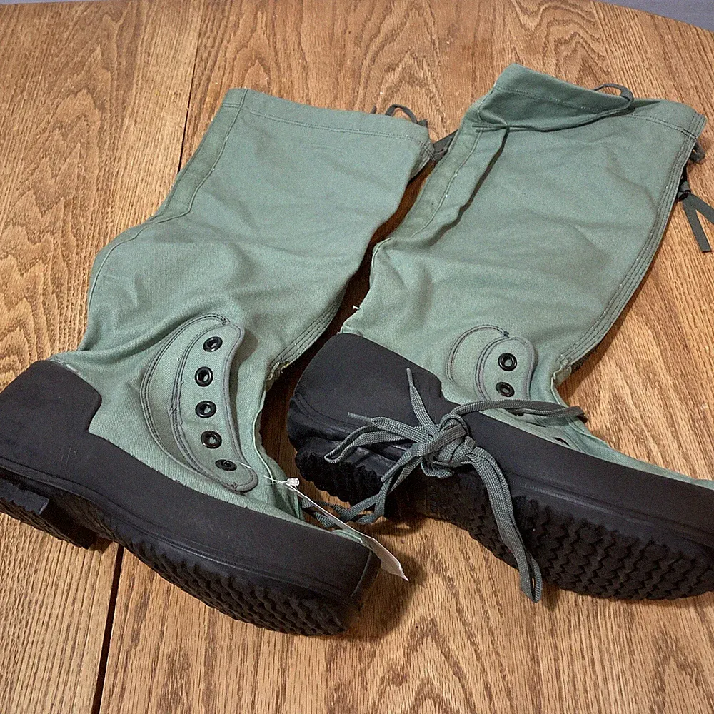 Mukluk Arctic N-1B Snow Extreme Cold Weather Boots Size Small ~ No Felt Liners