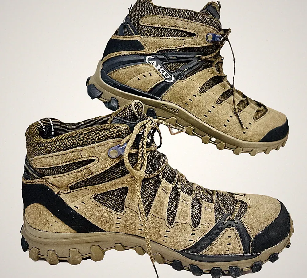 New AKU Alterra Lite Mid GTX Hiking Boots Women’s Sz 9.5 Extra Laces