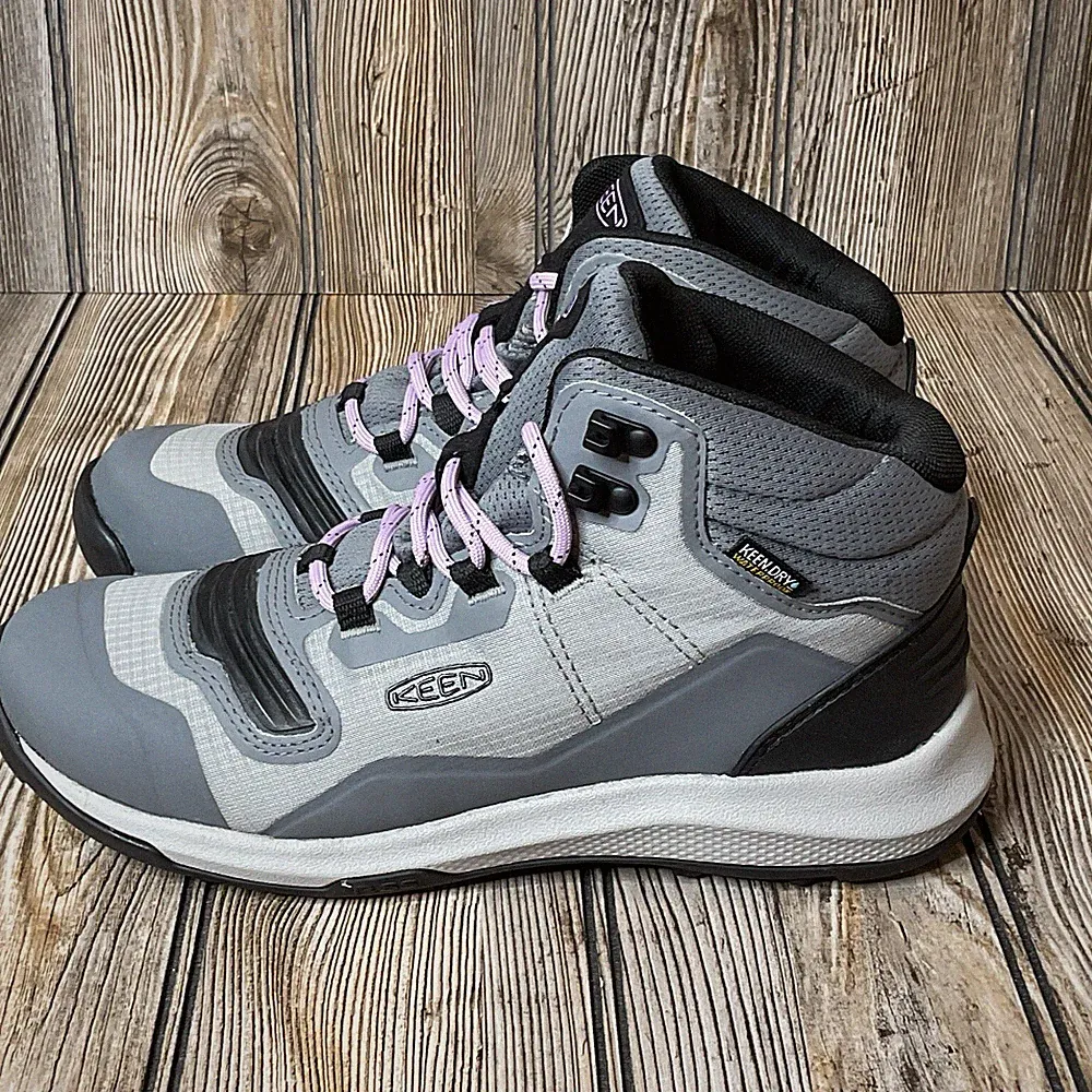 NEW Keen Womens Tempo Flex Mid Waterproof Hiking Trail Boots Shoes Size 6.5