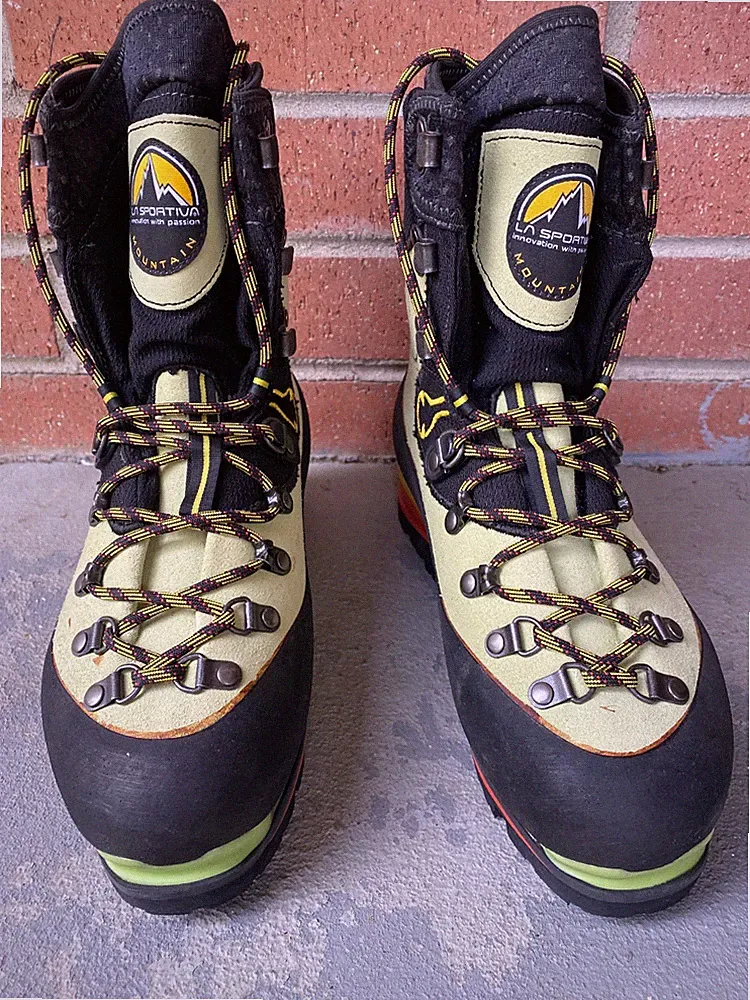 NEW La Sportiva Nepal EVO GTX Mountaineering Boots Womens US 6, EU 38