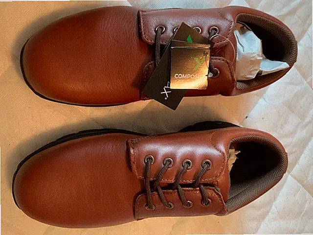 New steel toe work boots. SRMAX , Burke size 10.5, brown leather.