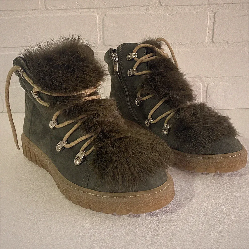NEW Stylish Green Suede & Faux Fur Tongue Womens Hiking Ankle Boots 36Eu 5.5us