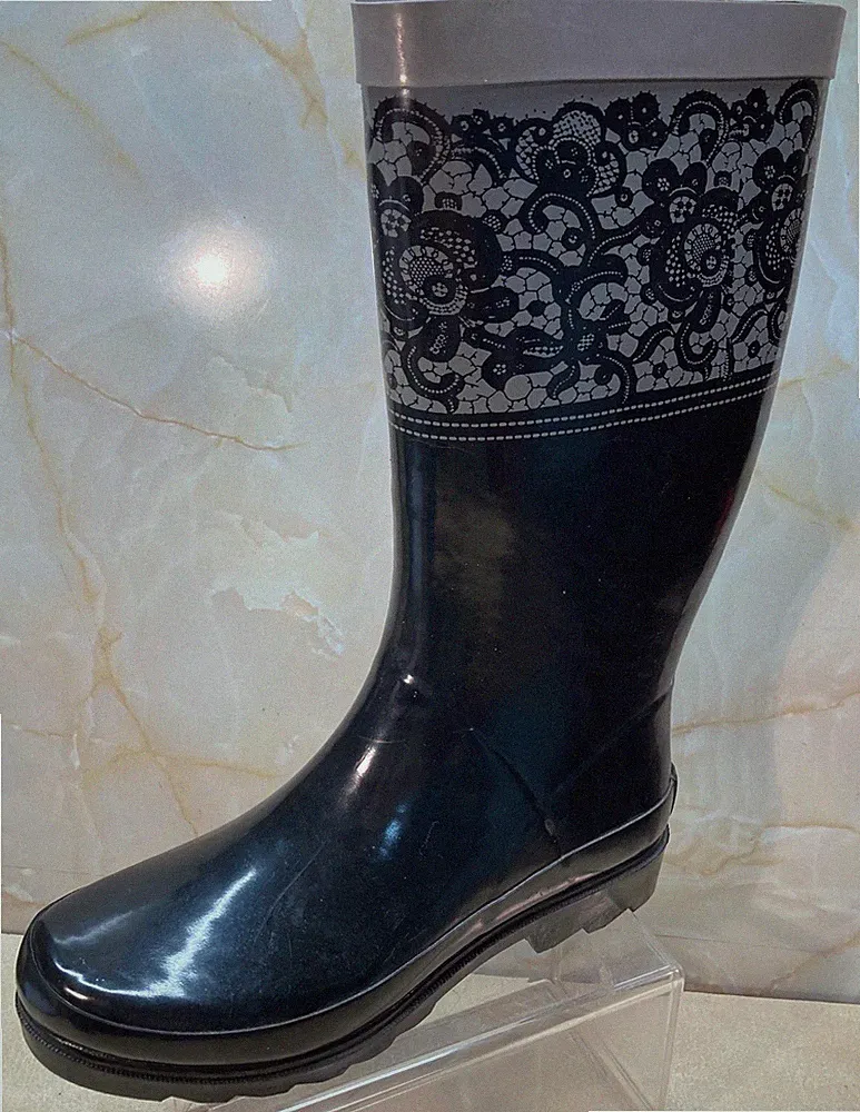NEW SUGAR Raffle4 Women's Rubber Rain/Snow Pull On Boots 7M Black Gray Paisley