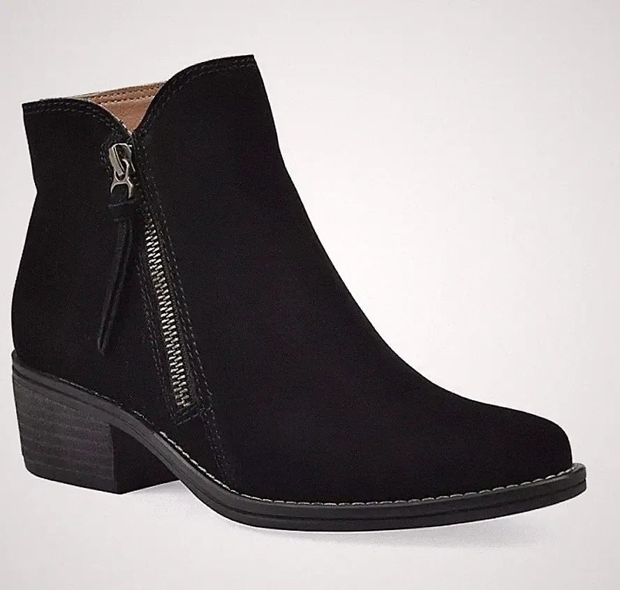 New White Mountain Women's Suede Ankle Boot Black Size 8.5M