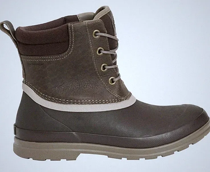 NIB Size 8 M Muck Brown Leather Original ODL901 Durable Stylish Leather Footwear