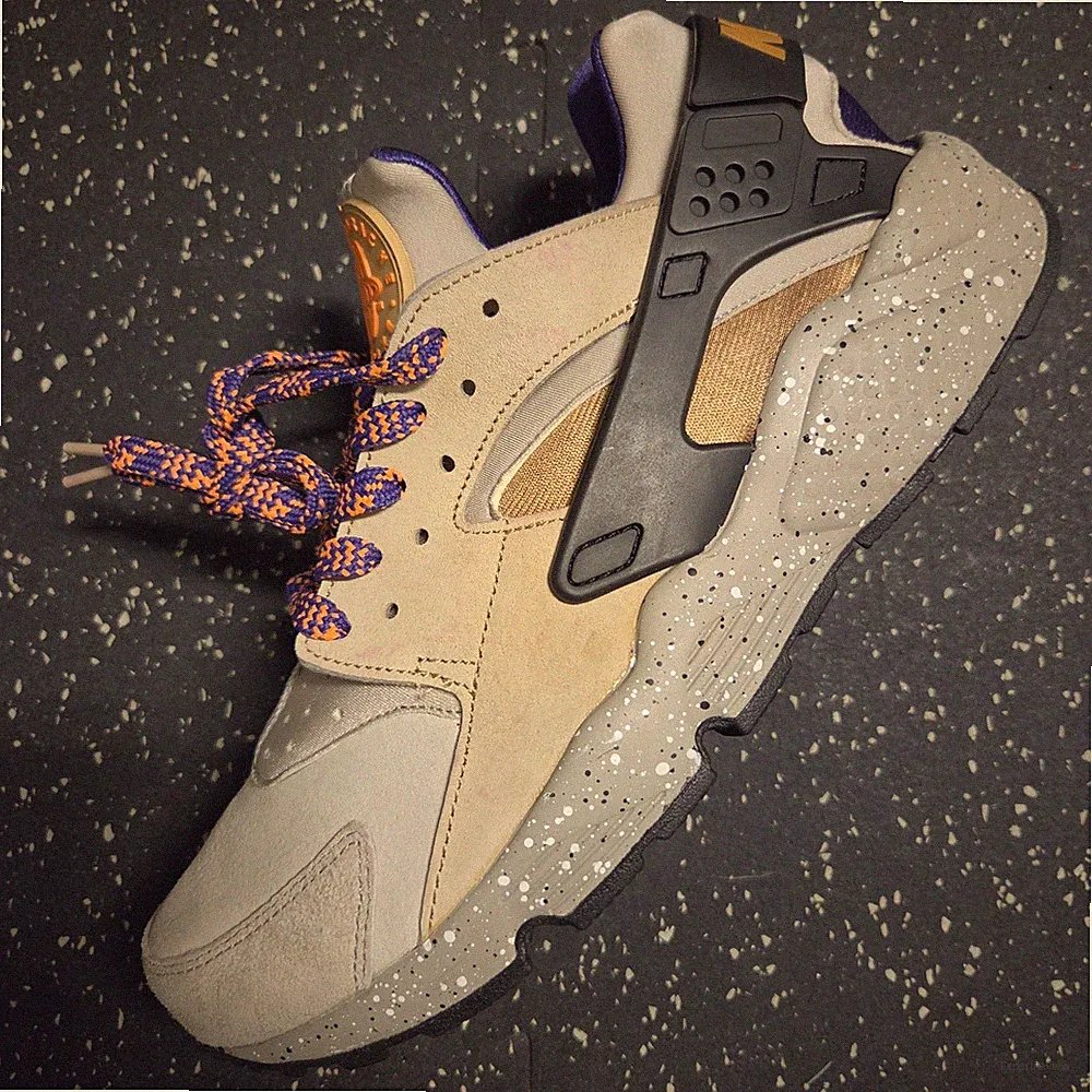 Nike Air Huarache Premium Linen ACG Mowabb Running Hiking Shoes SIZE 9.5M / 11W