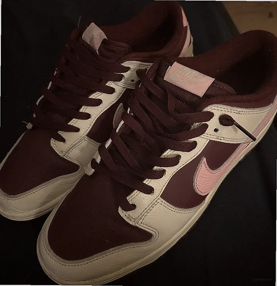 Nike Maroon Pink White Colorblock Low Top Lace Up Athletic Sneakers Men