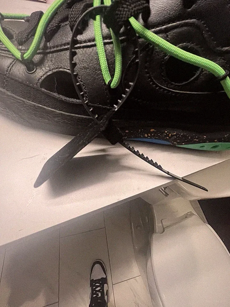 Nike Off-White Blazer Low Black Green Sneakers Lace Up Low Top 'SHOELACES'