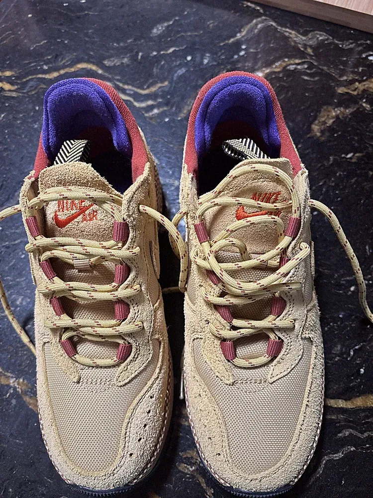 Nike Women’s Hiking Boots