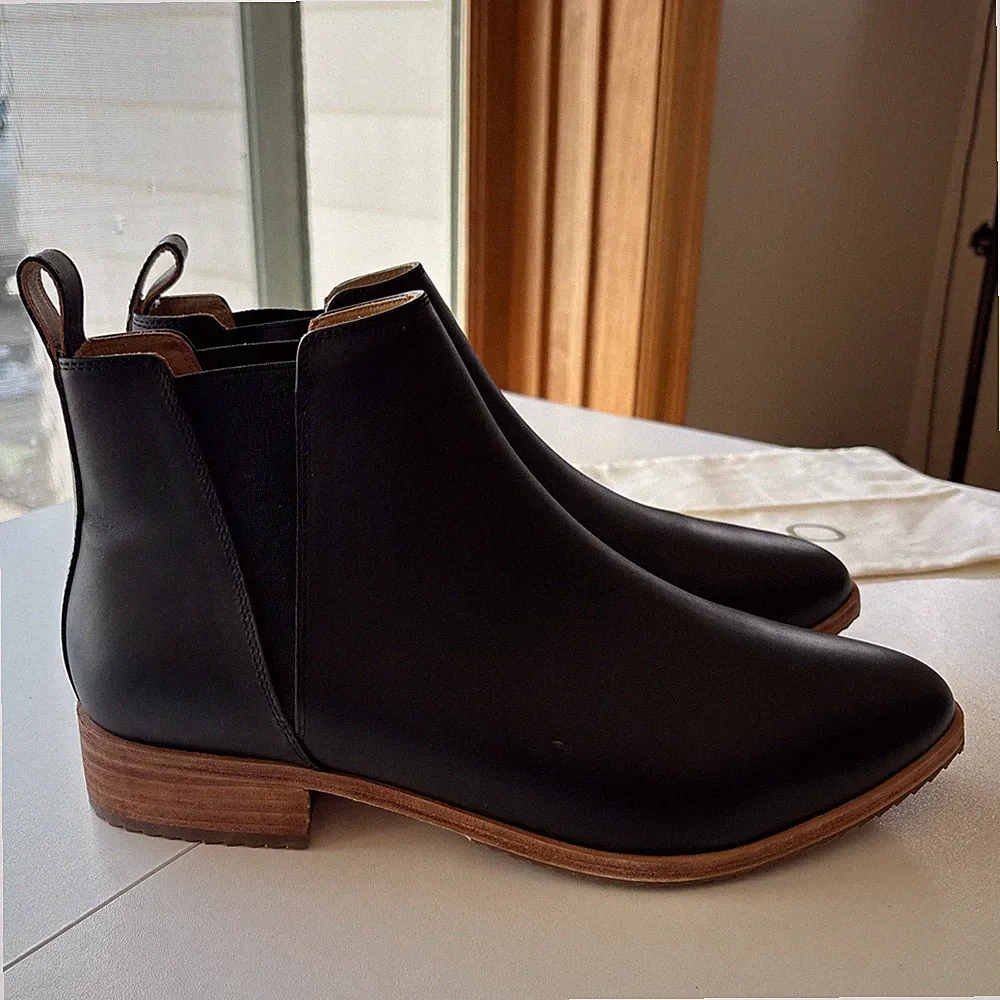 Nisolo Eva Everyday Chelsea Boots For Women, Black, Sz 11, Retail $228