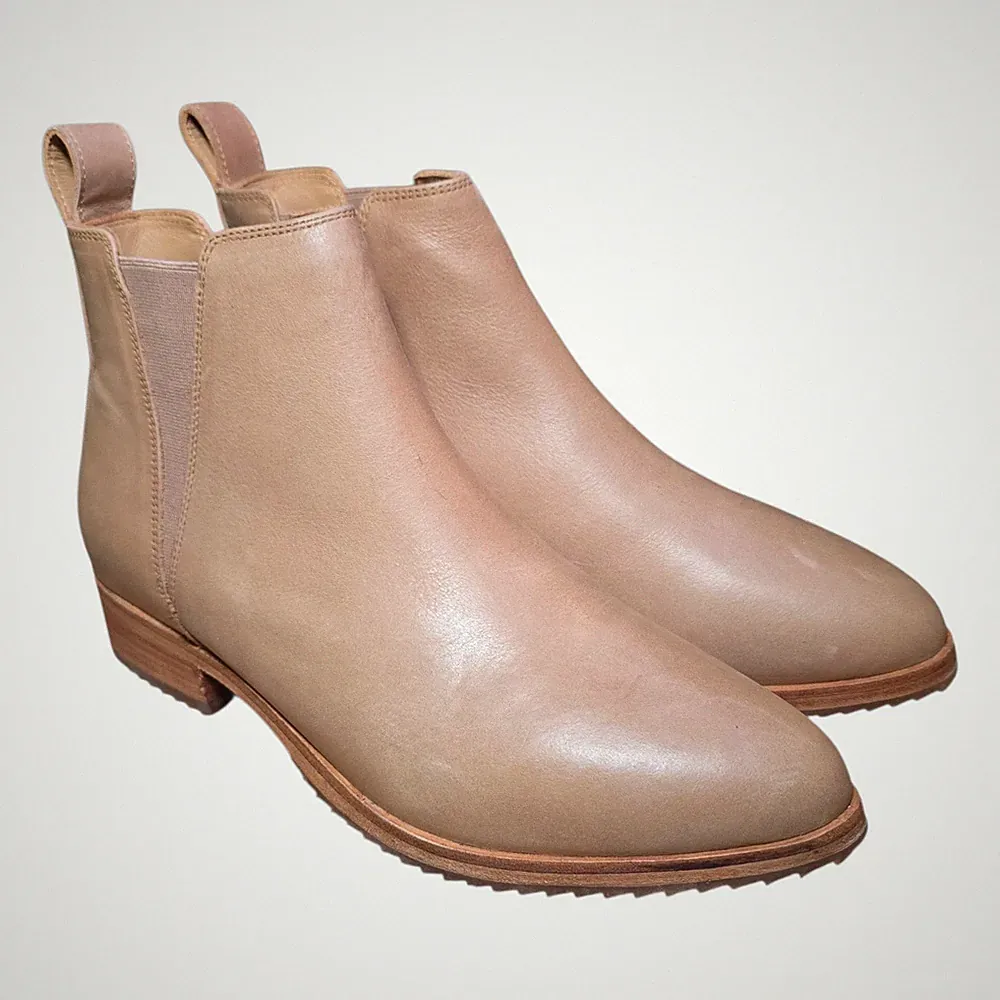 Nisolo Eva Everyday Chelsea Boots Leather Women's Size 8 In Almond NEW MSRP $228