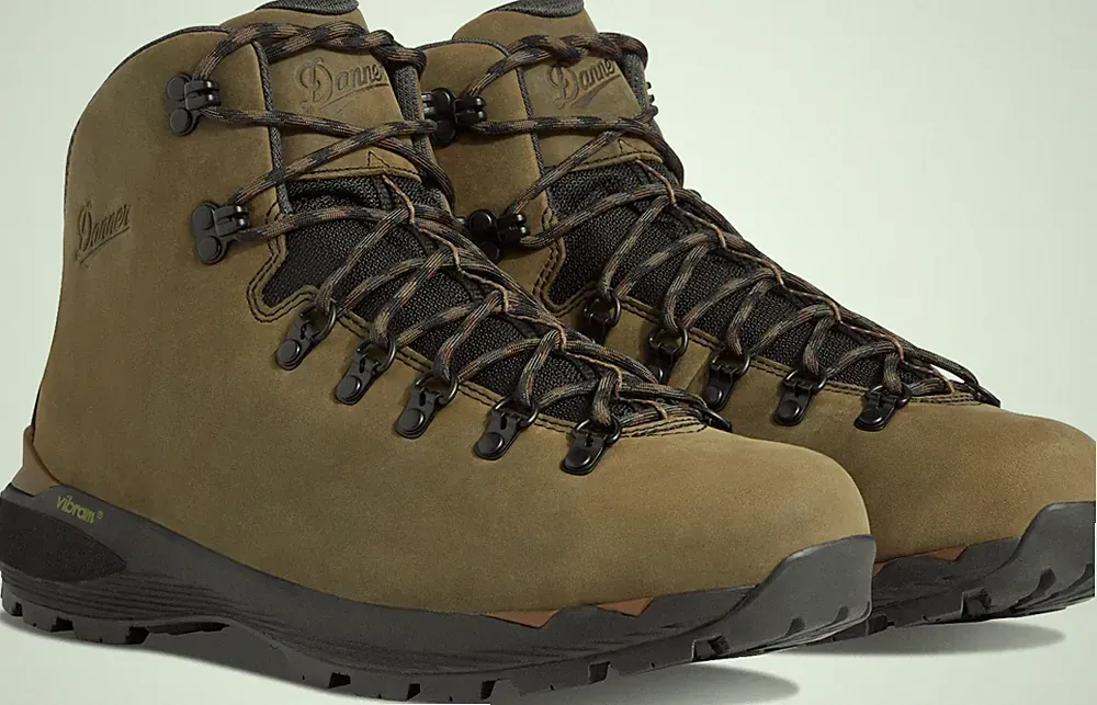 NO DUTIES!! Danner Mountain 600 EVO Men's Topsoil Brown/Black Boot