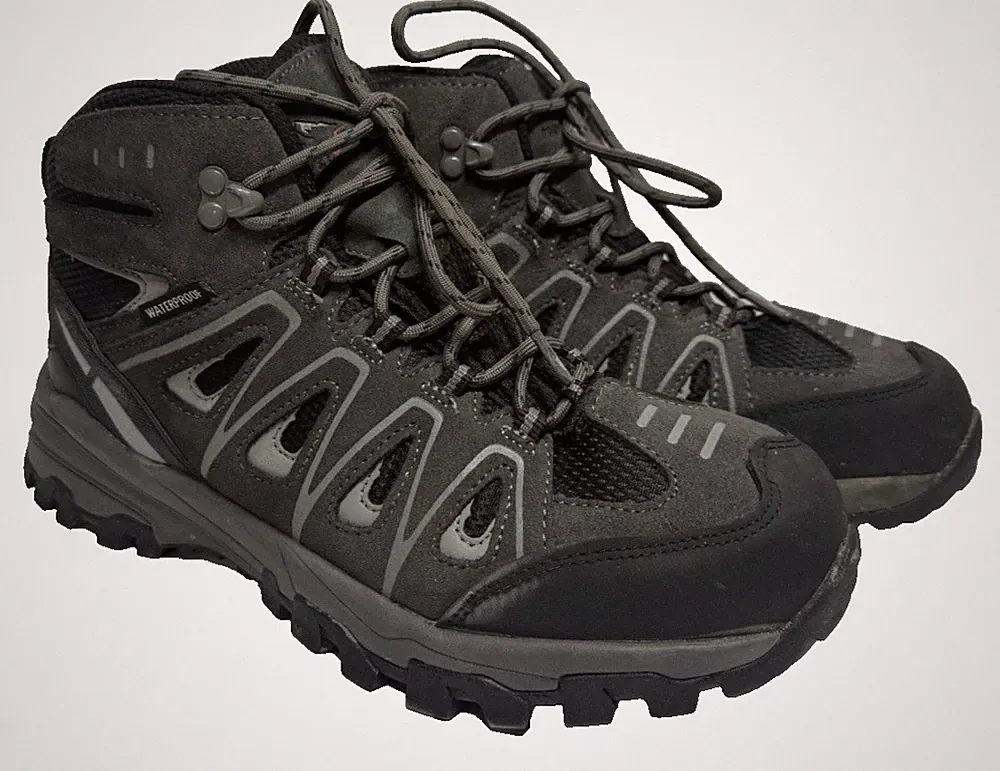 NorthV8 Waterproof Hiking Boots Mens Size 8 Trail Outdoor Durable Grip Shoes
