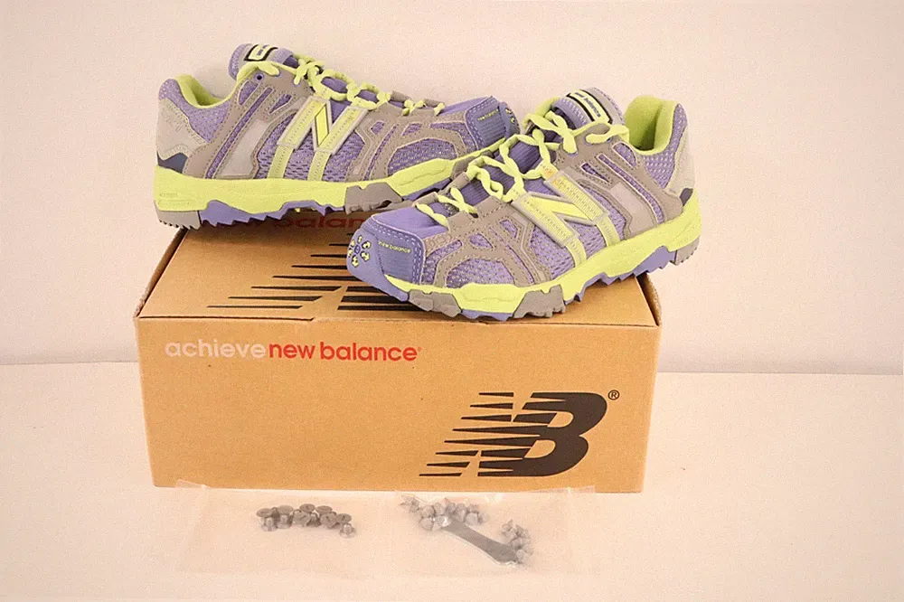 NOS Vintage New Balance 921 Hiking Mountain Ice Spike Shoes Boots Womens Size 6